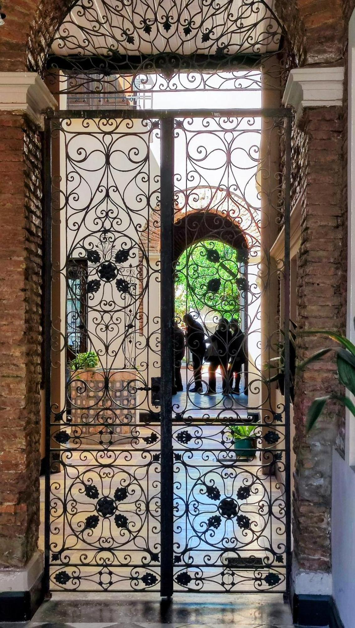La Botica De 1852 Hotel Chascomús المظهر الخارجي الصورة